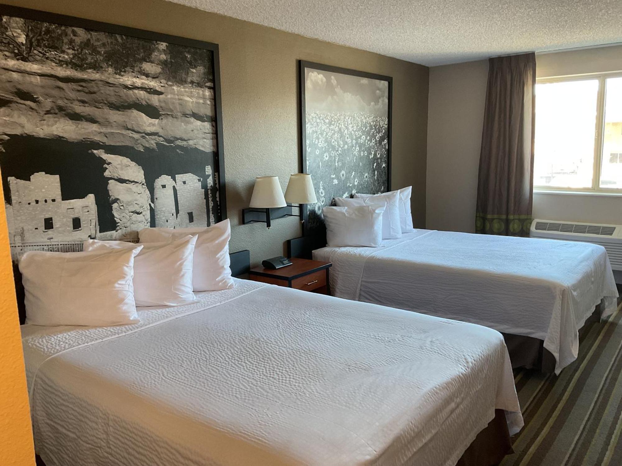 Super 8 By Wyndham Airport